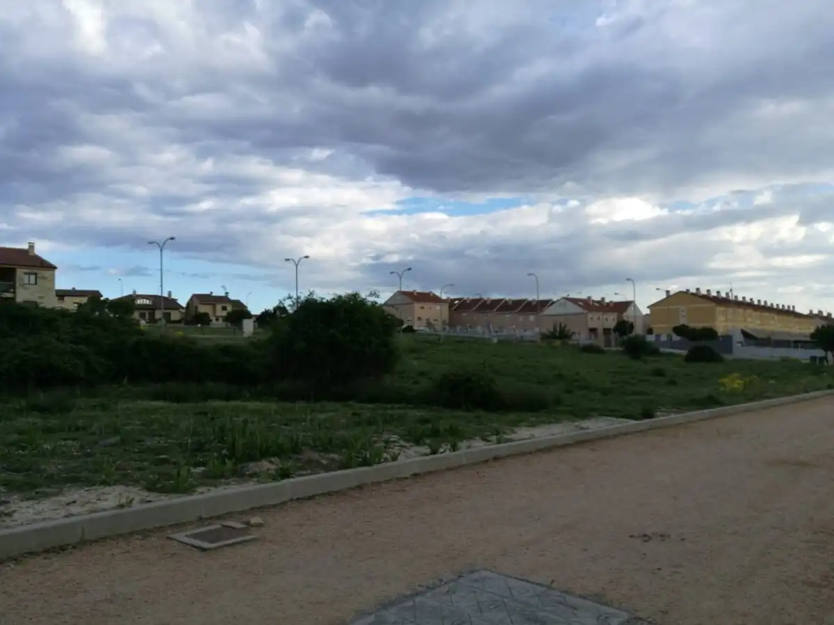 Terreni e lotti in vendita a La Lastrilla, imagen 18