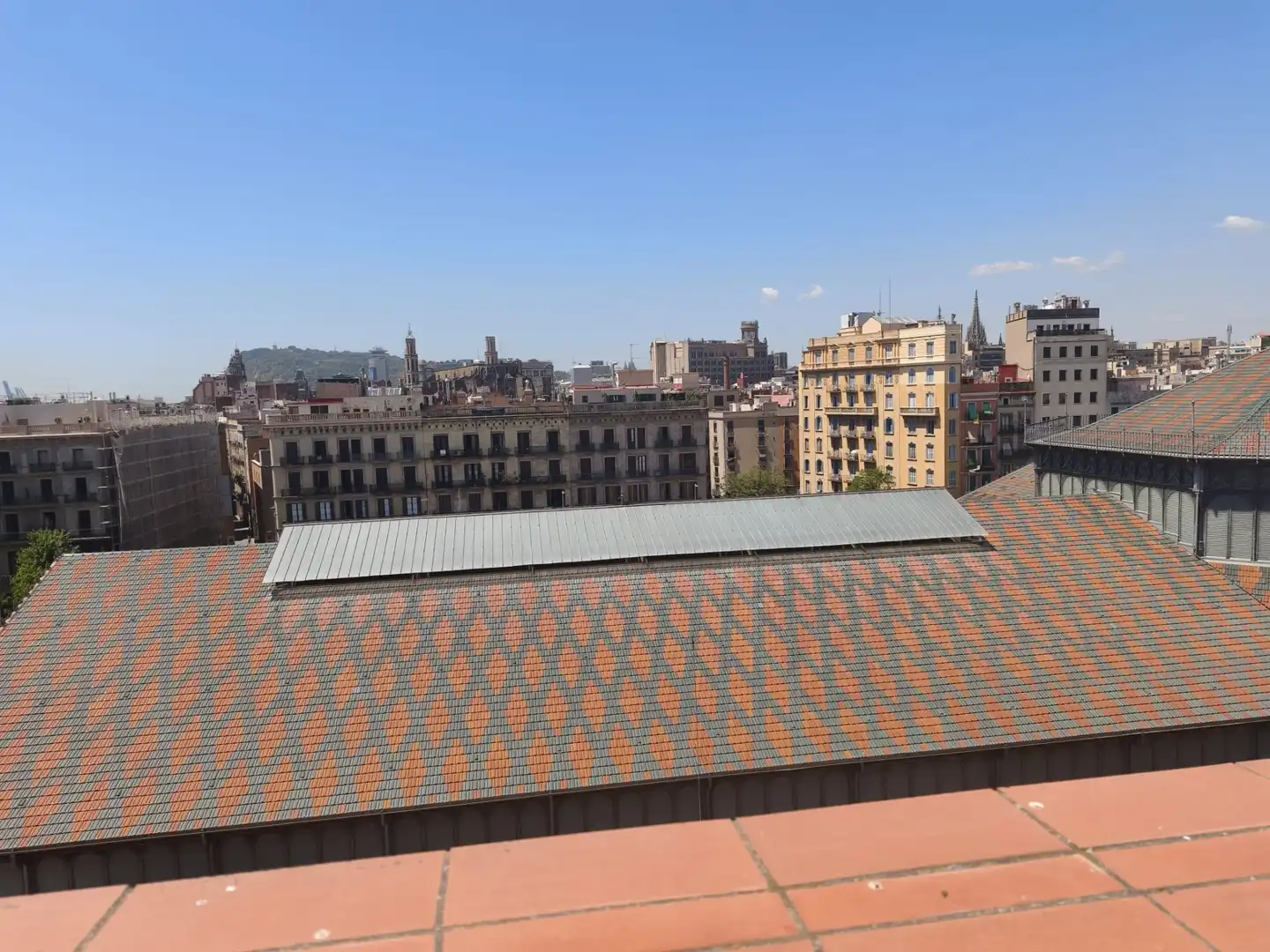 Außenansicht von Dachboden zur Miete in Barcelona mit Klimaanlage, Heizung und Terrasse