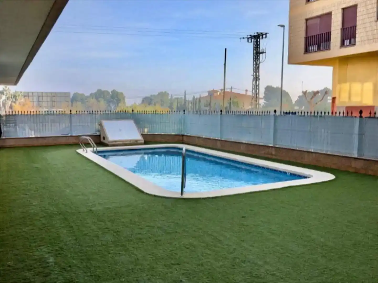 Piscina de Pis en venda en Albatera amb Aire condicionat, Jardí privat i Traster