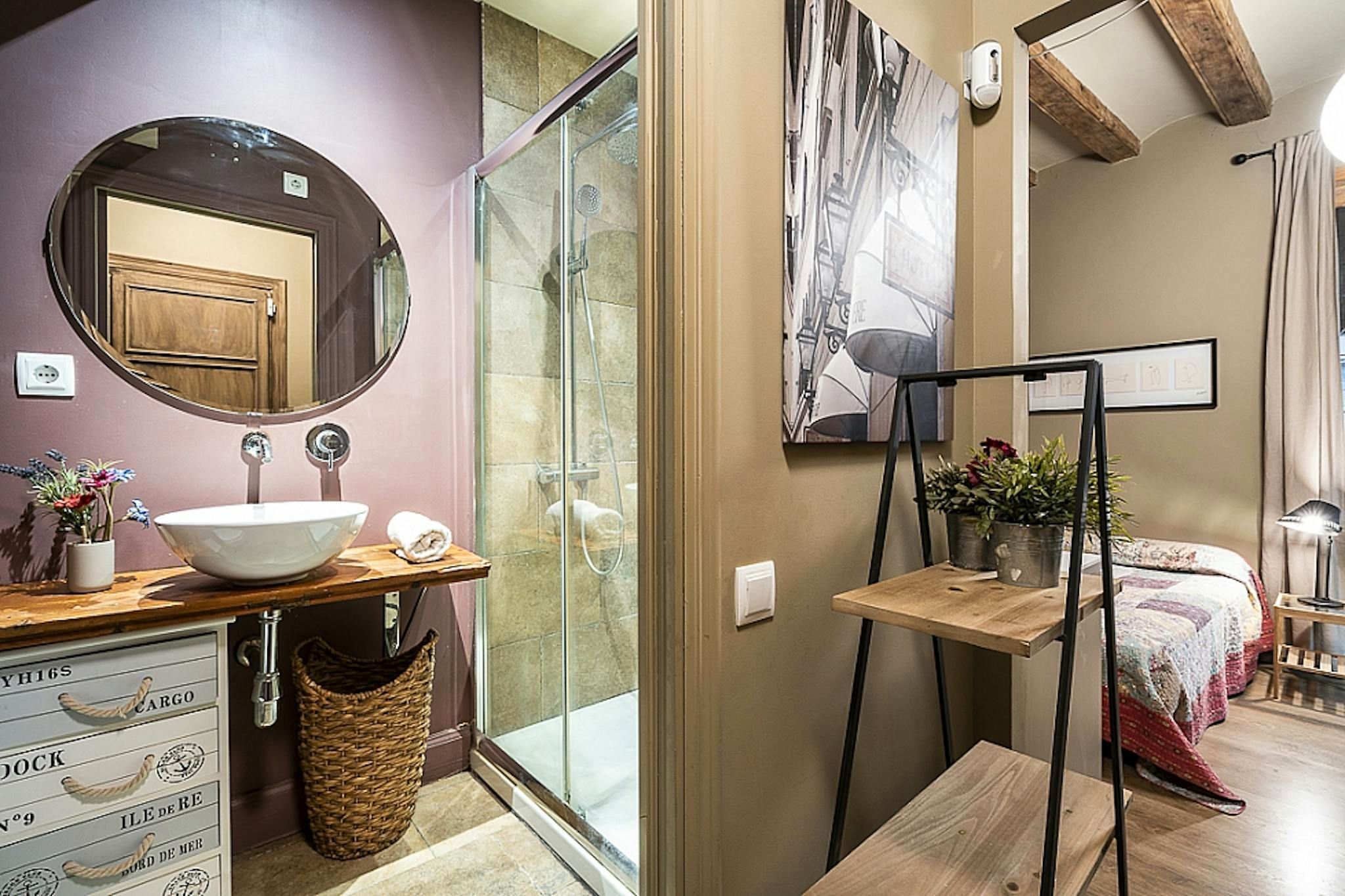 Baño de Piso de alquiler en  Barcelona Capital con Calefacción, Amueblado y Lavadora