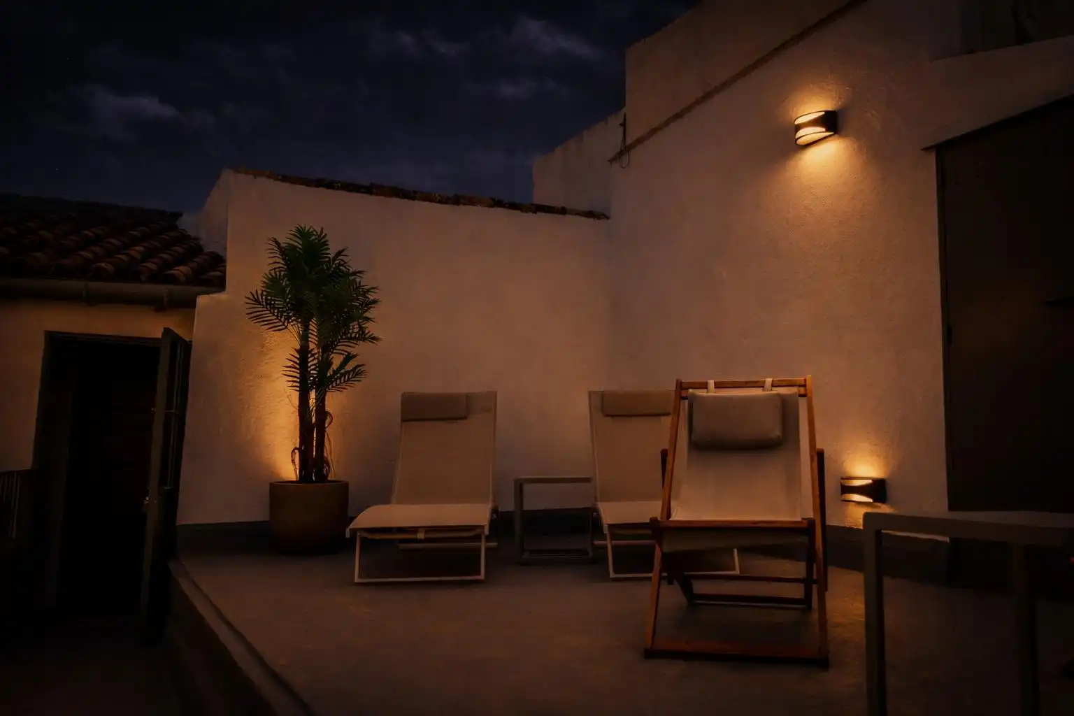 Terrace of Houses for sale in Sevilla  with Air Conditioner, Heating and Furnished