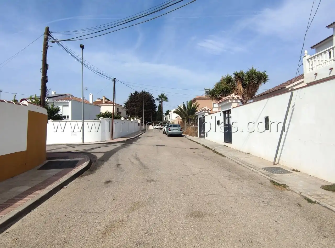 Vista exterior de Residencial en venta en Vélez-Málaga