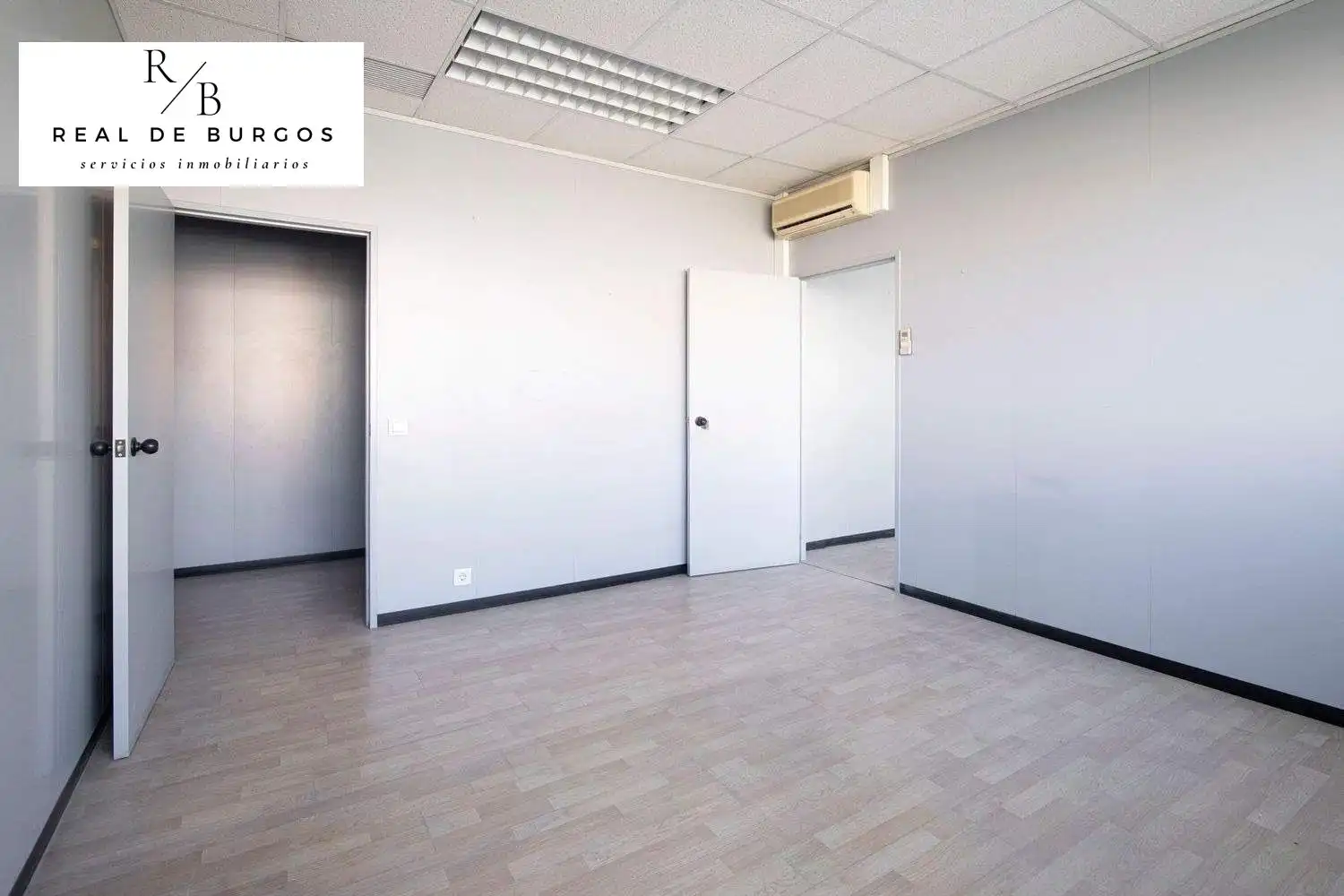 Office for rent in Valladolid  with Air Conditioner and Heating