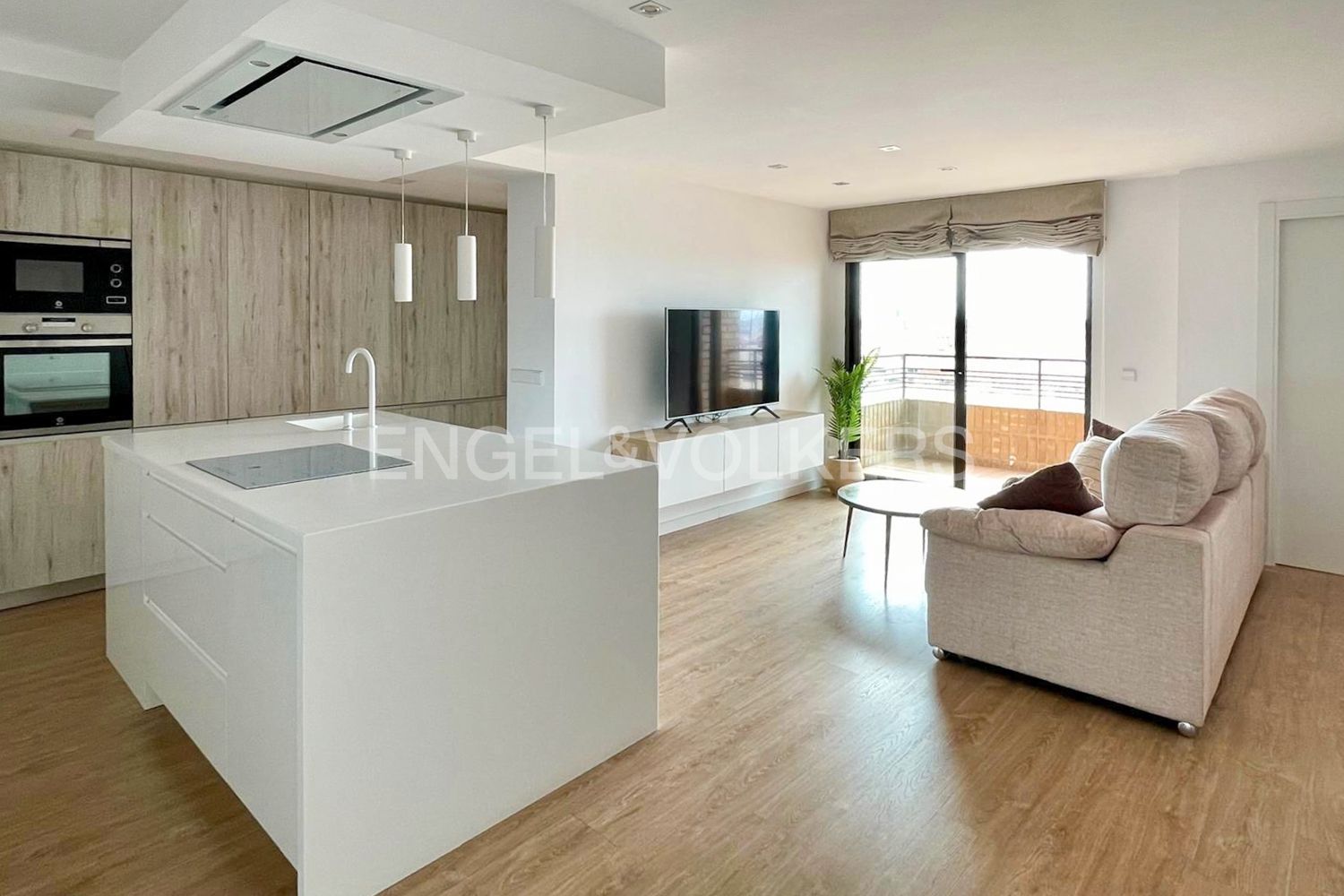 Sala d'estar de Apartament de lloguer en  Valencia Capital amb Aire condicionat, Calefacció i Terrassa