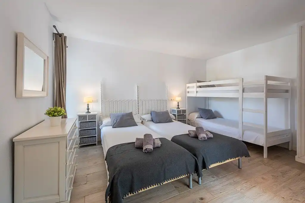 Villa avec terrasse à vendre à Cala Sant Vicenç, imagen 13