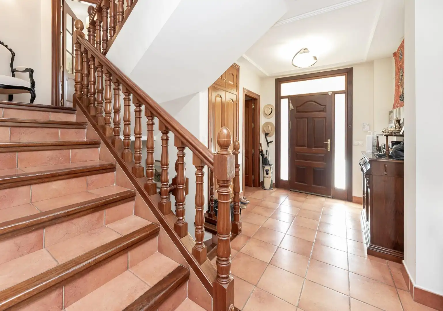 Houses for sale in Cájar  with Air Conditioner, Heating and Private garden