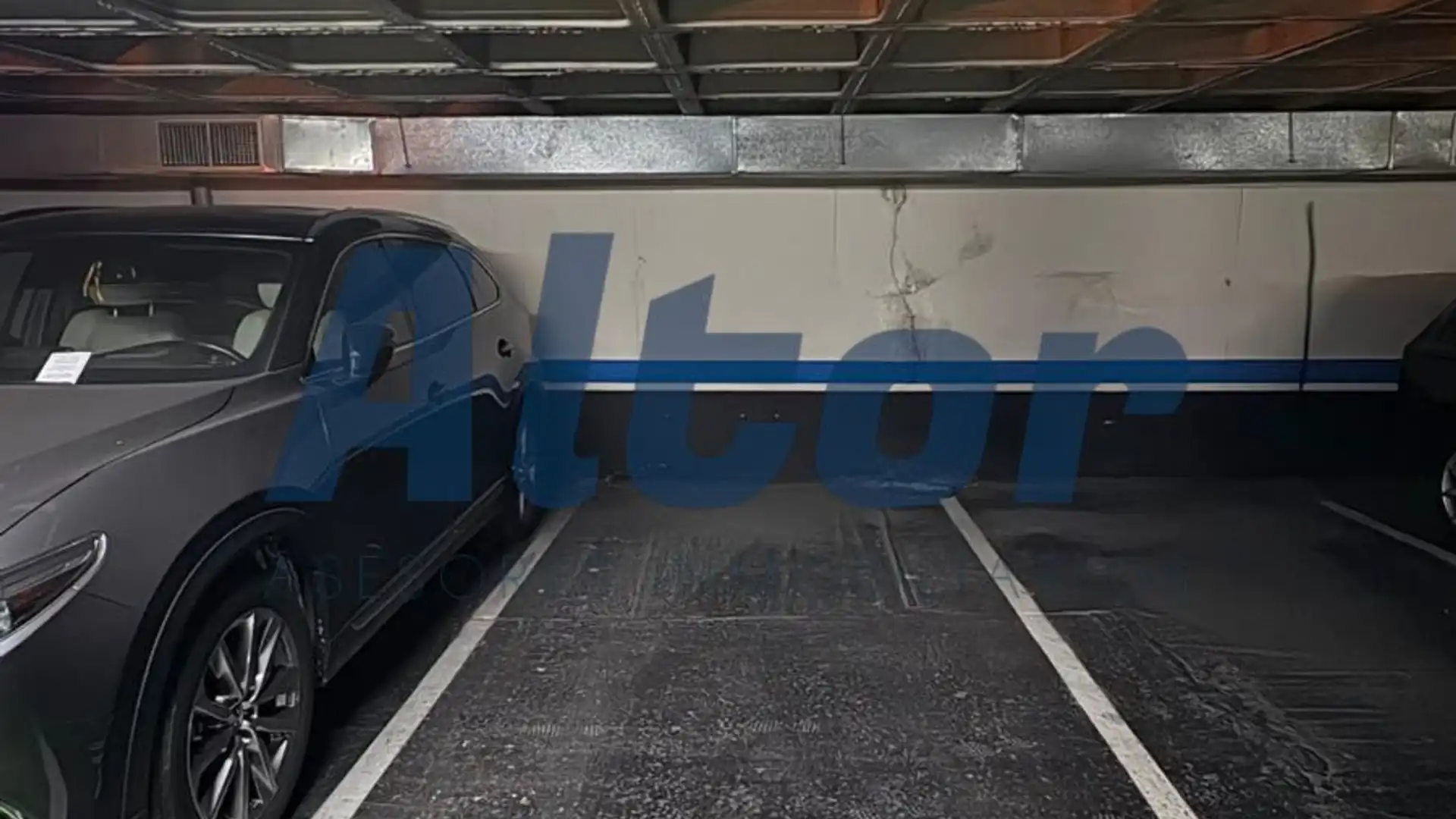 Garaje en venta en ORTEGA Y GASSET, Castellana