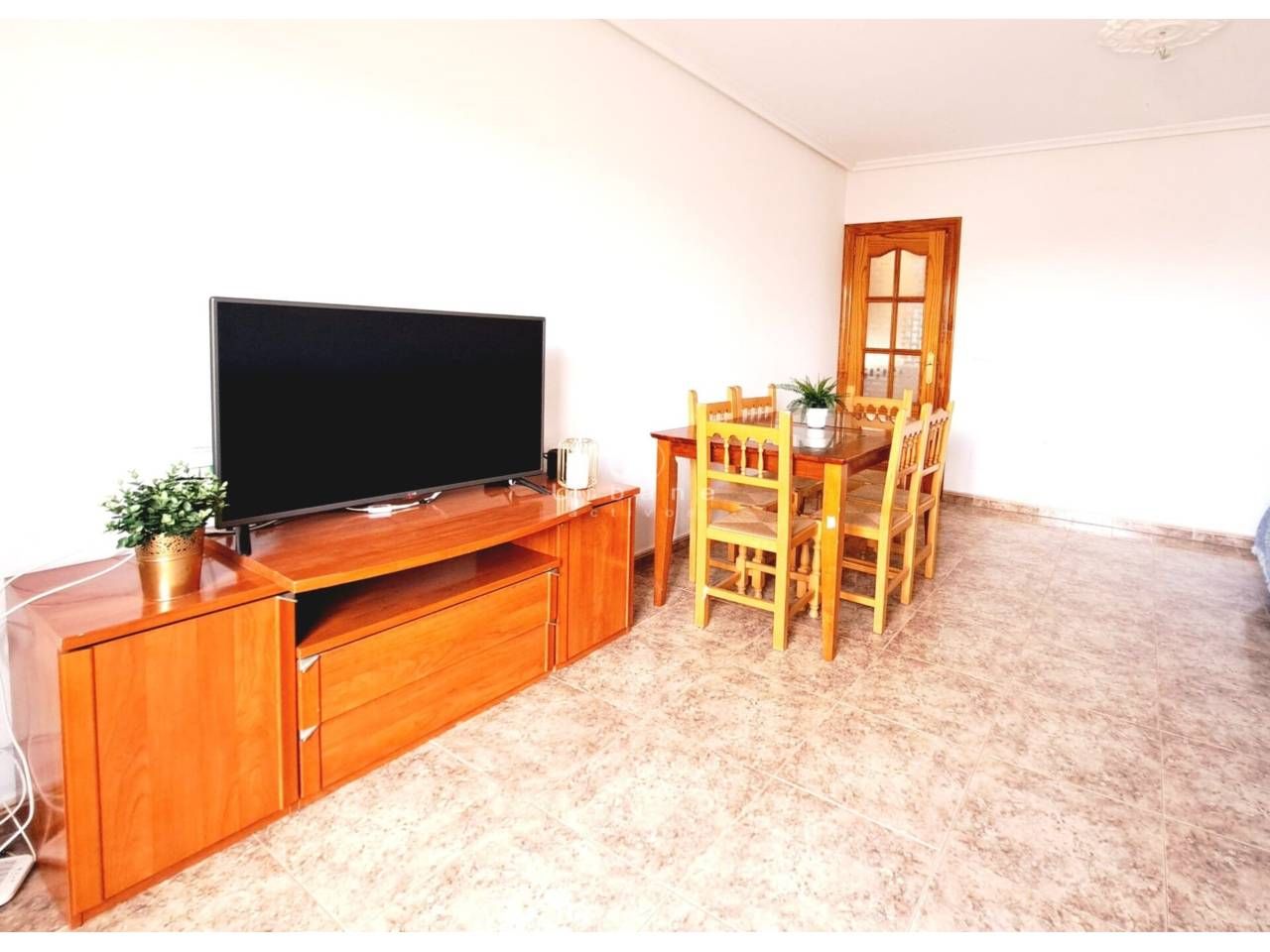 Sala d'estar de Àtic en venda en Pilar de la Horadada amb Aire condicionat i Terrassa