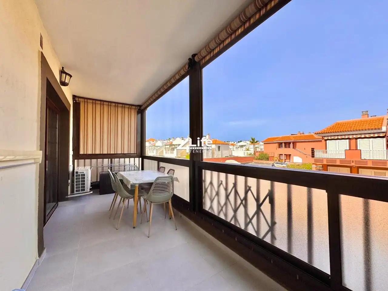 Apartment with pool for sale in Calle Odisea, imagen 3