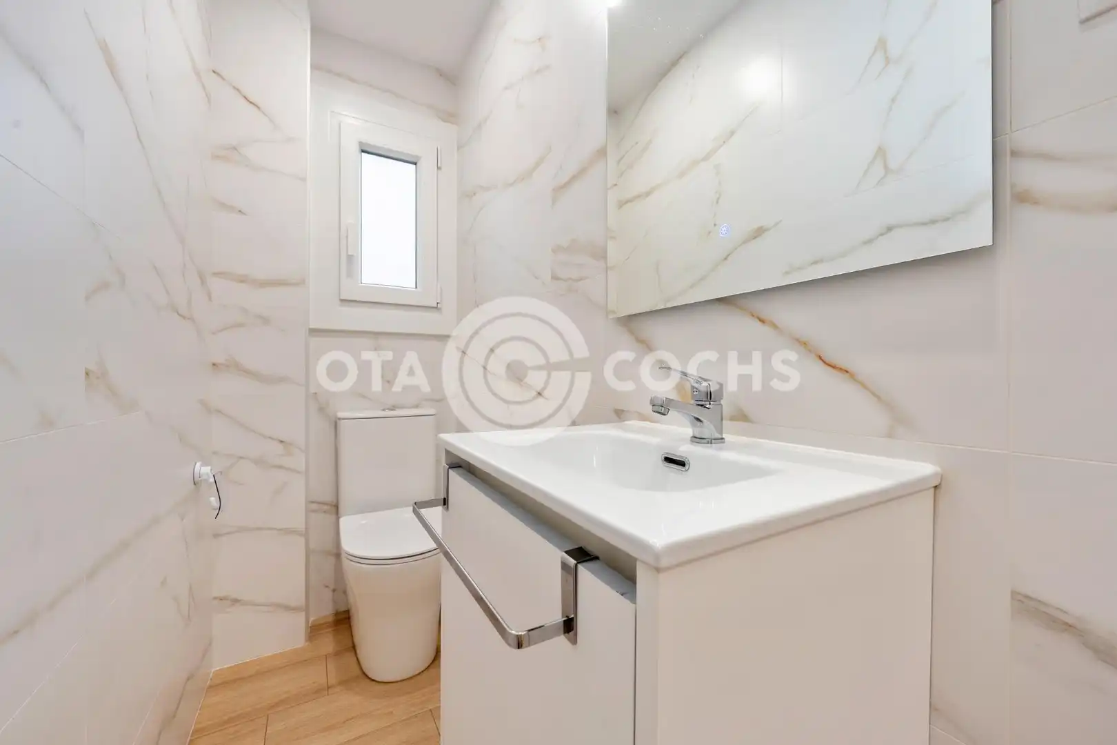 Bathroom of Flat for sale in Reus  with Air Conditioner, Heating and Parquet flooring