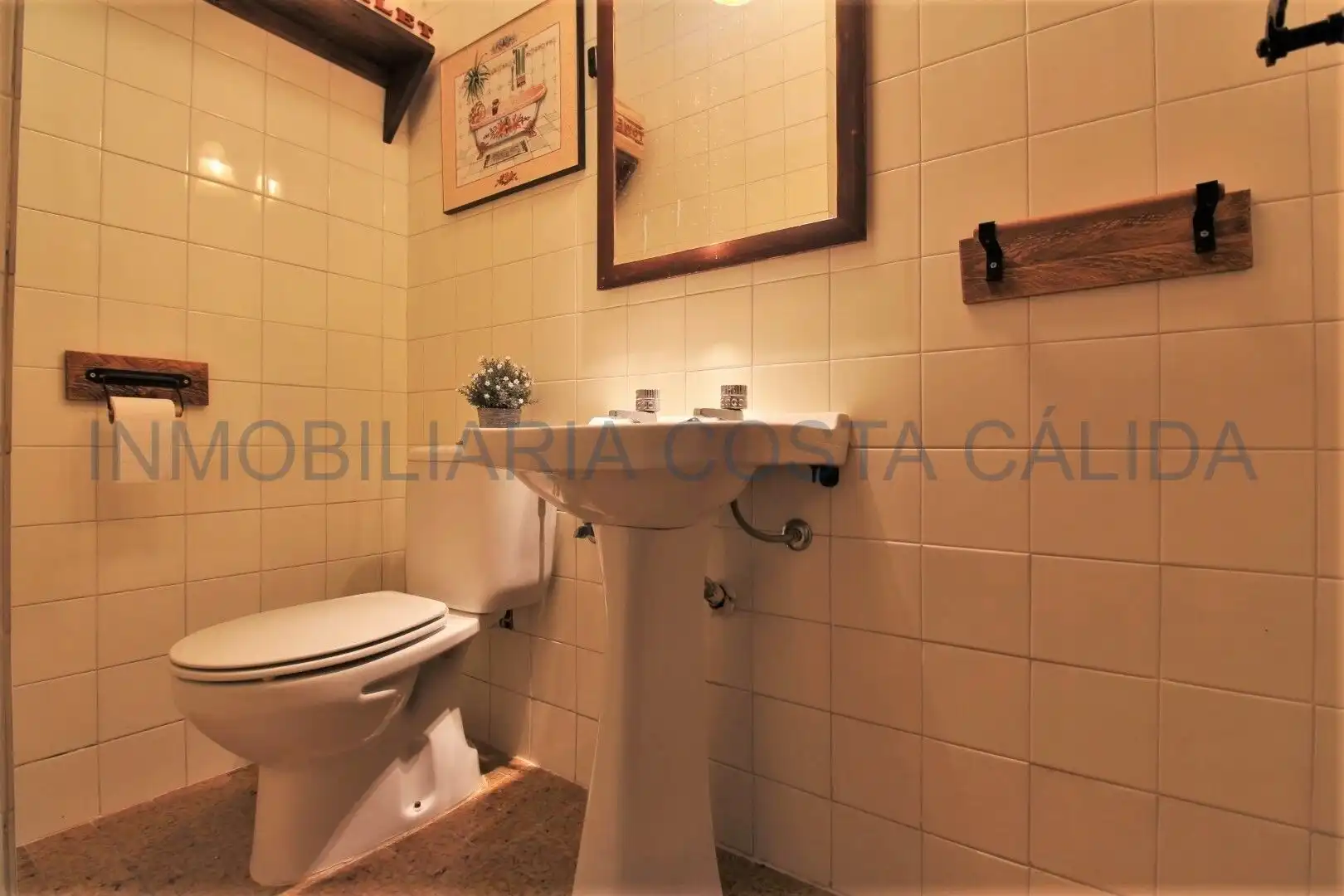 Bathroom of Flat for sale in Águilas  with Terrace and Furnished