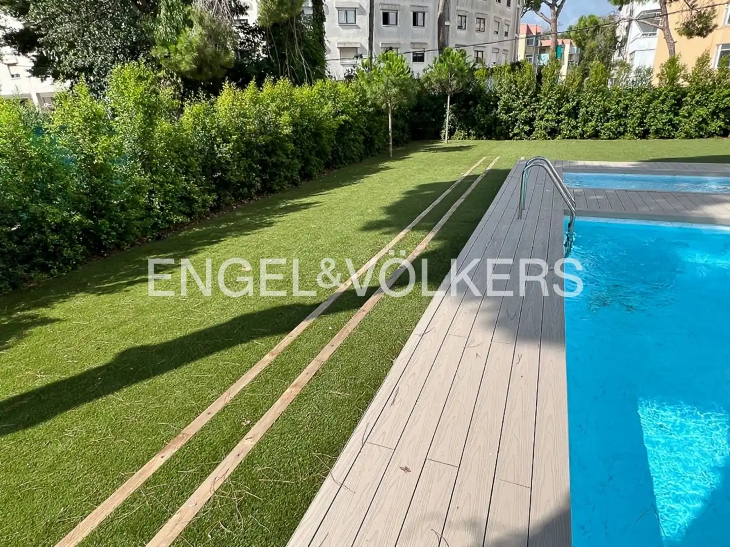 Piscina de Casa o chalet de alquiler en Gavà con Aire acondicionado, Calefacción y Jardín privado