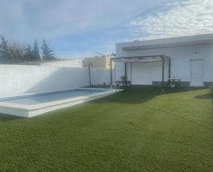 Piscina de Casa o xalet de lloguer en Chiclana de la Frontera amb Aire condicionat, Terrassa i Piscina