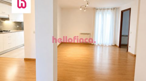 Foto 2 de Piso en venta en Avià, Barcelona