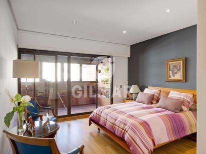 Bedroom of Flat for sale in  Sevilla Capital  with Air Conditioner and Terrace