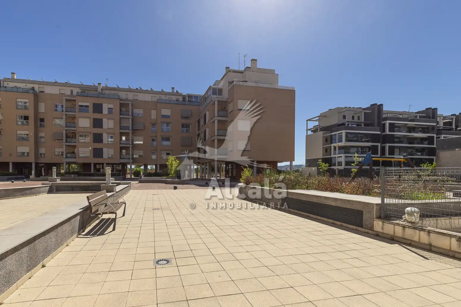 Terrasse von Wohnung zum Verkauf in Alcalá de Henares mit Klimaanlage, Heizung und Privatgarten