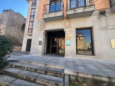 Appartamento con ascensore in vendita a Plaza Claudio Sánchez Alborn