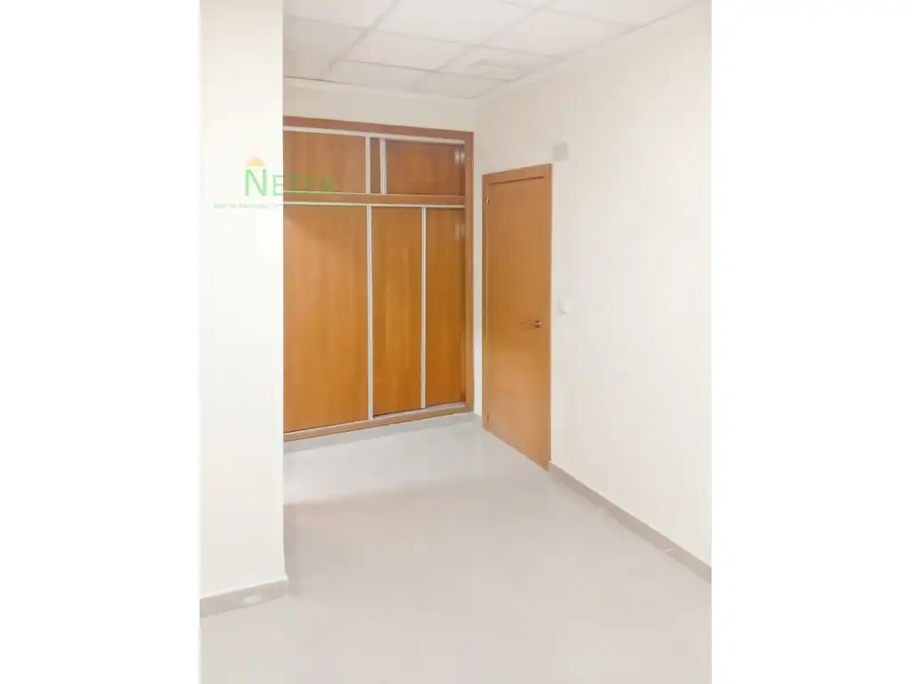 Habitación de Planta baja en venta en Almoradí con Horno