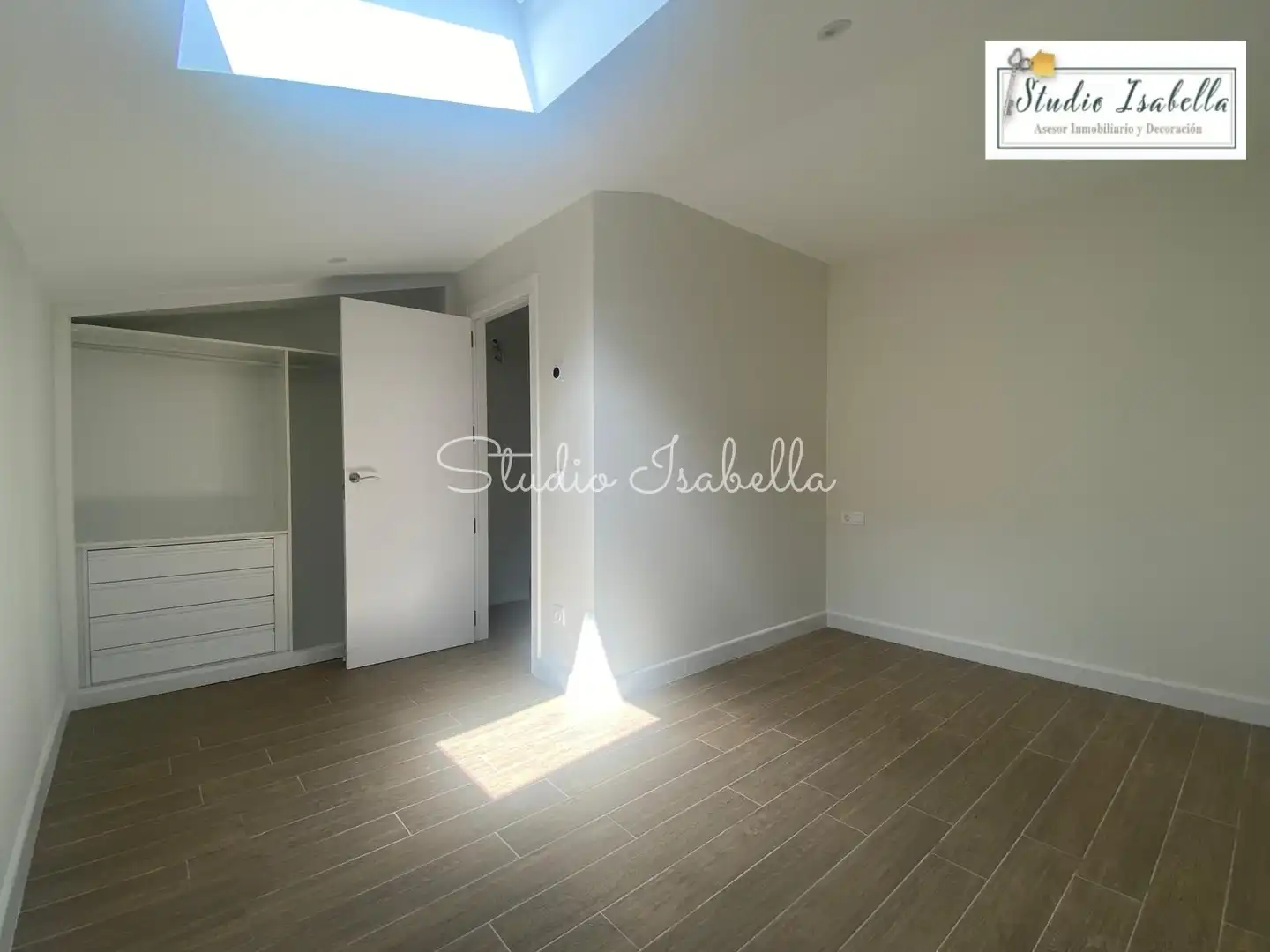 Habitación de Dúplex de alquiler en Toledo con Aire acondicionado, Calefacción y Terraza