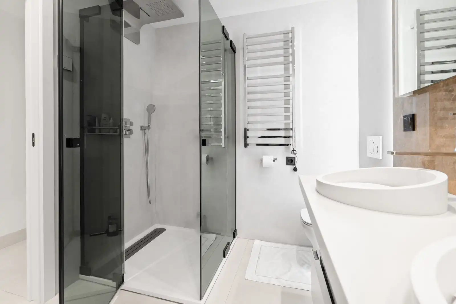 Bany de Apartament en venda en Adeje amb Aire condicionat, Terrassa i Moblat