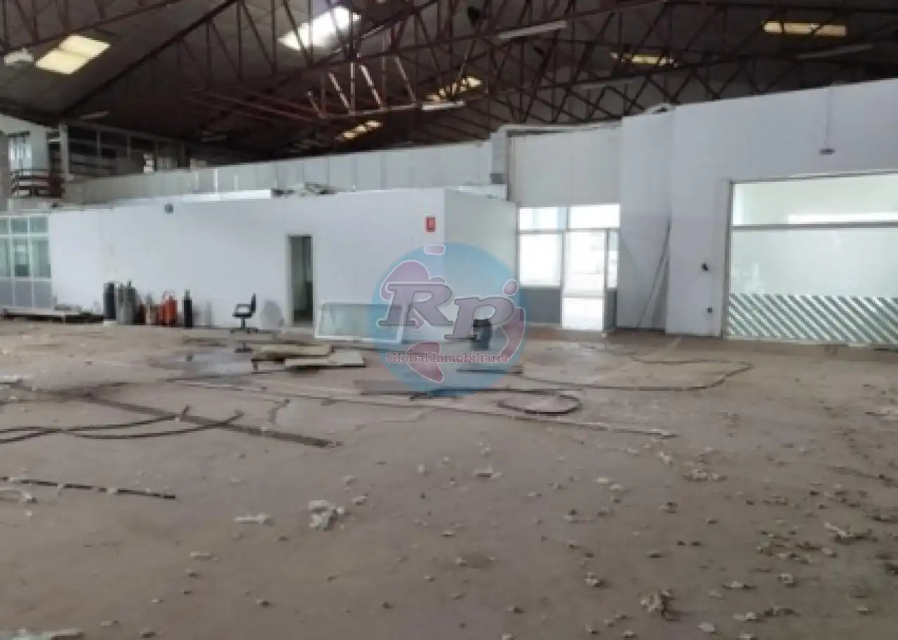 Nau industrial en venda a Camponaraya, imagen 4