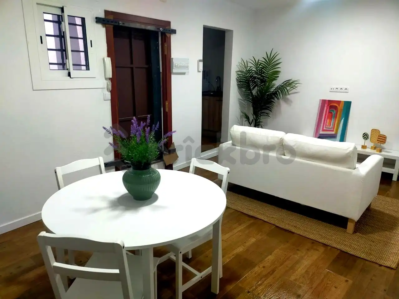 Sala d'estar de Planta baixa en venda en Badalona amb Traster