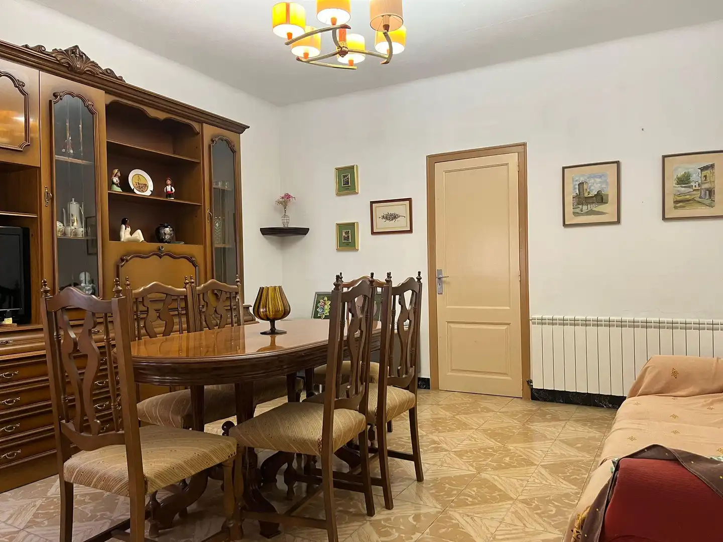 Menjador de Casa o xalet en venda en Estadilla amb Calefacció i Terrassa