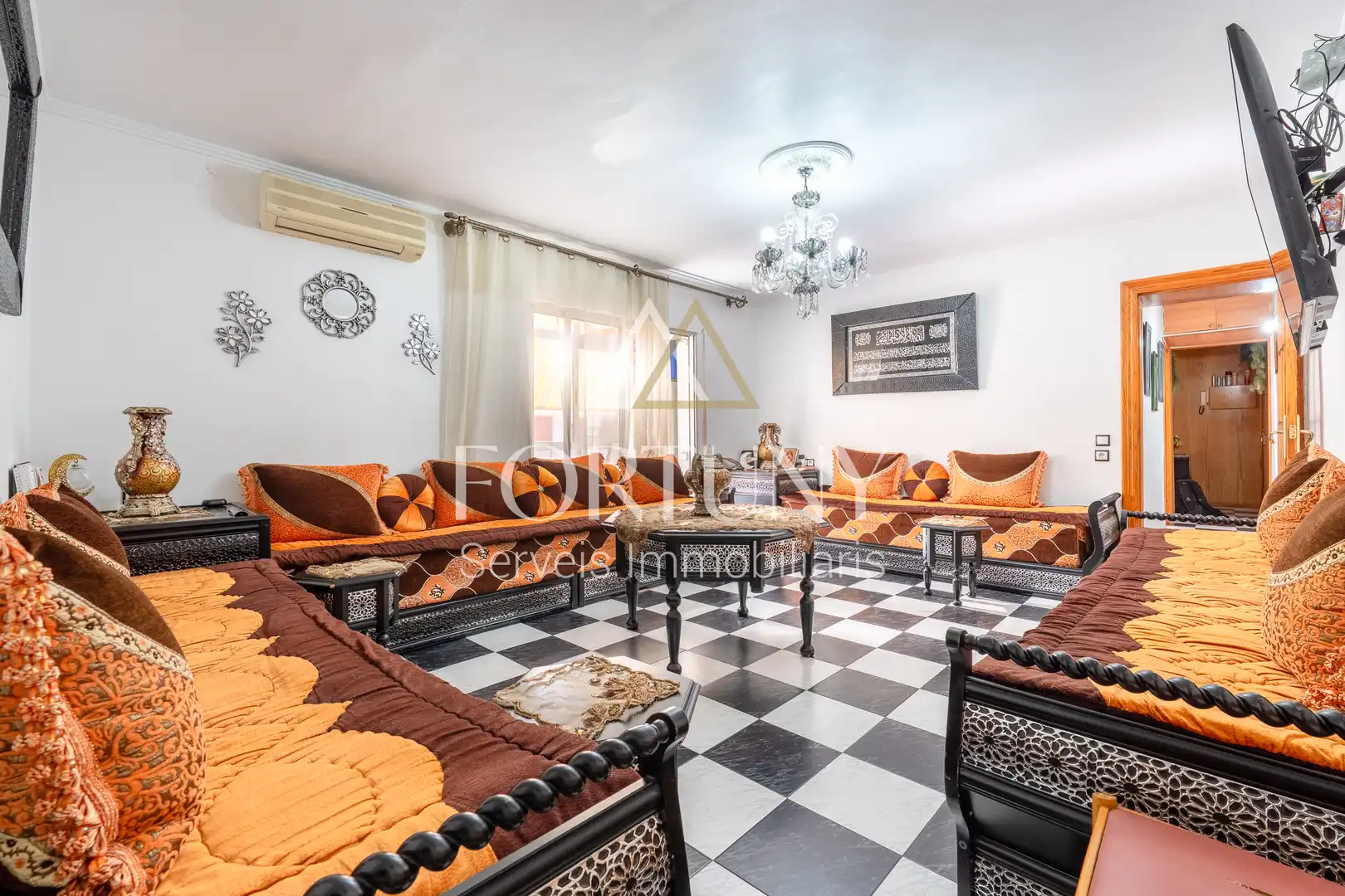 Sala d'estar de Pis en venda en  Tarragona Capital amb Aire condicionat i Balcó