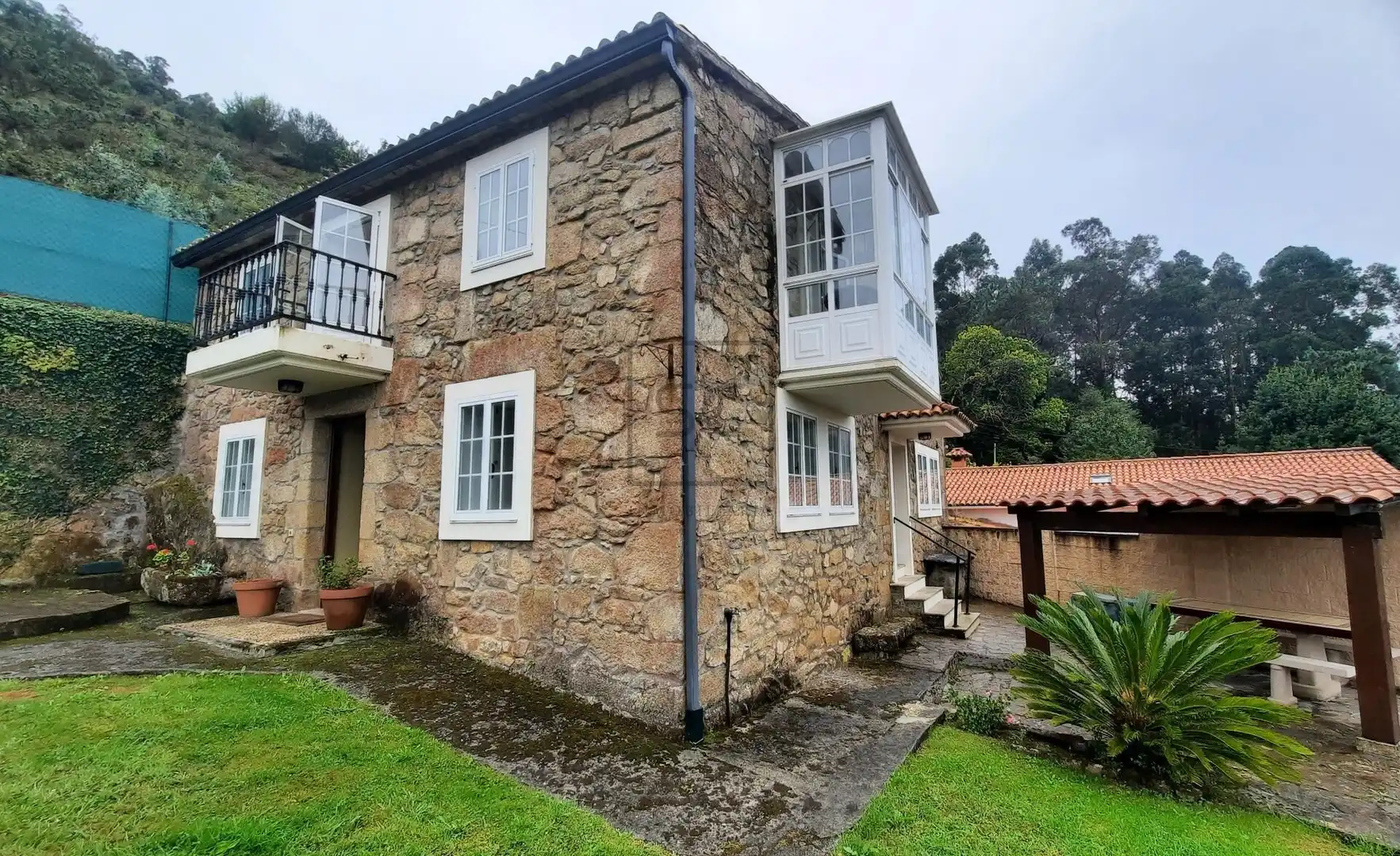 Vista exterior de Finca rústica en venda en Ferrol amb Calefacció, Jardí privat i Terrassa