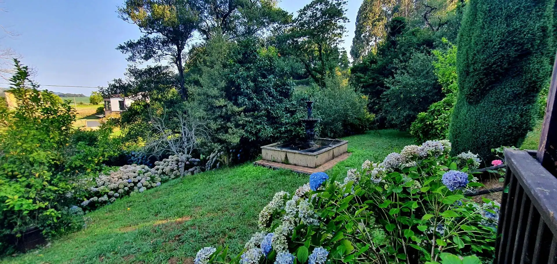 Jardín de Casa o chalet en venta en Castropol con Calefacción, Jardín privado y Terraza