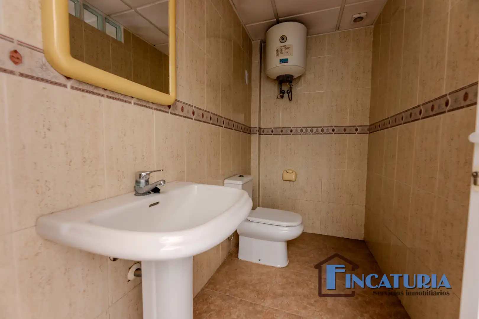 Bany de Casa o xalet en venda en Riba-roja de Túria