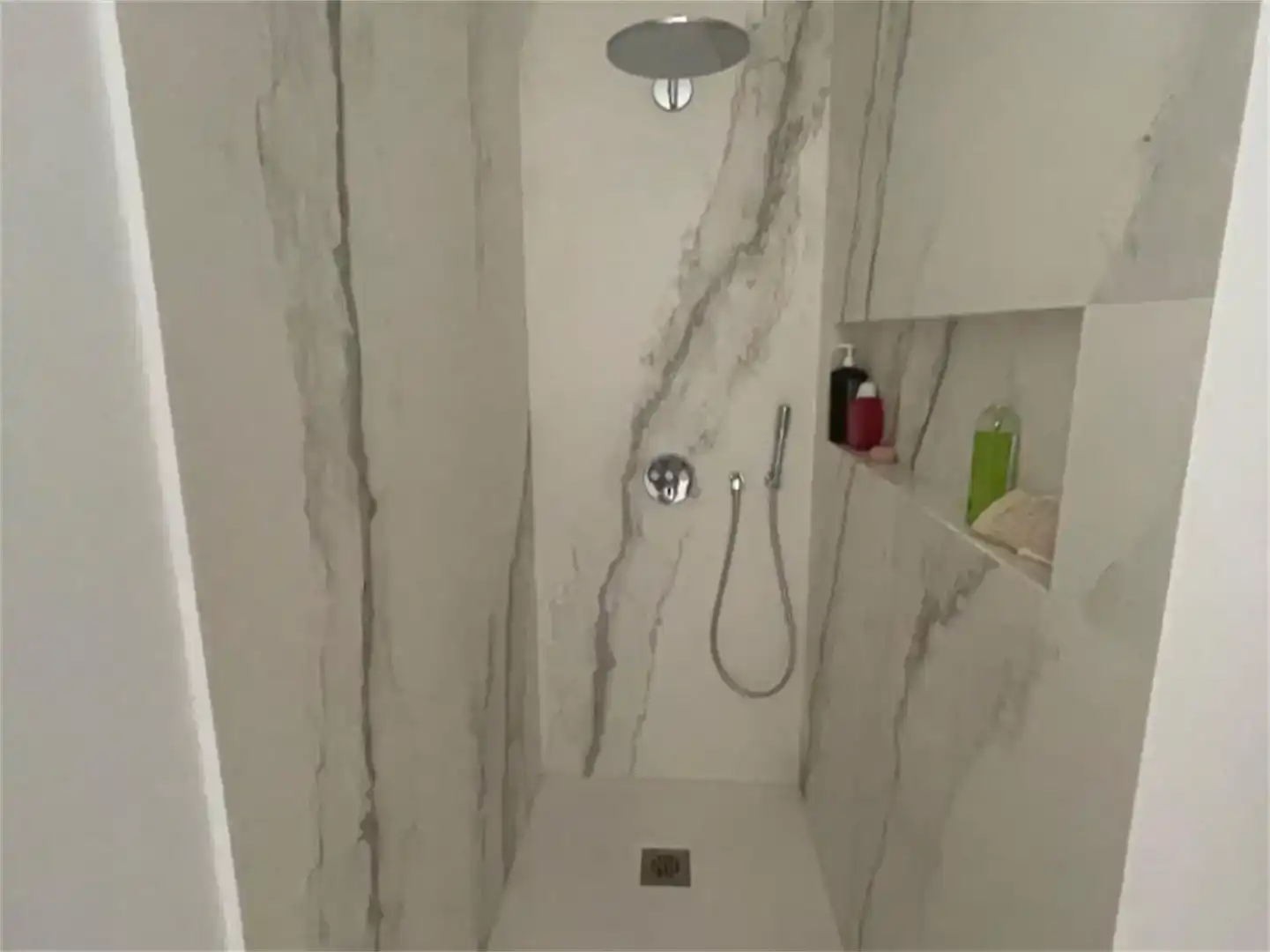 Bany de Pis en venda en Ourense Capital  amb Aire condicionat, Parquet i Traster