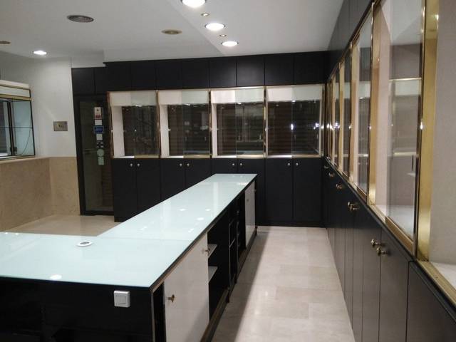 Local comercial en Alquiler en San Mateo