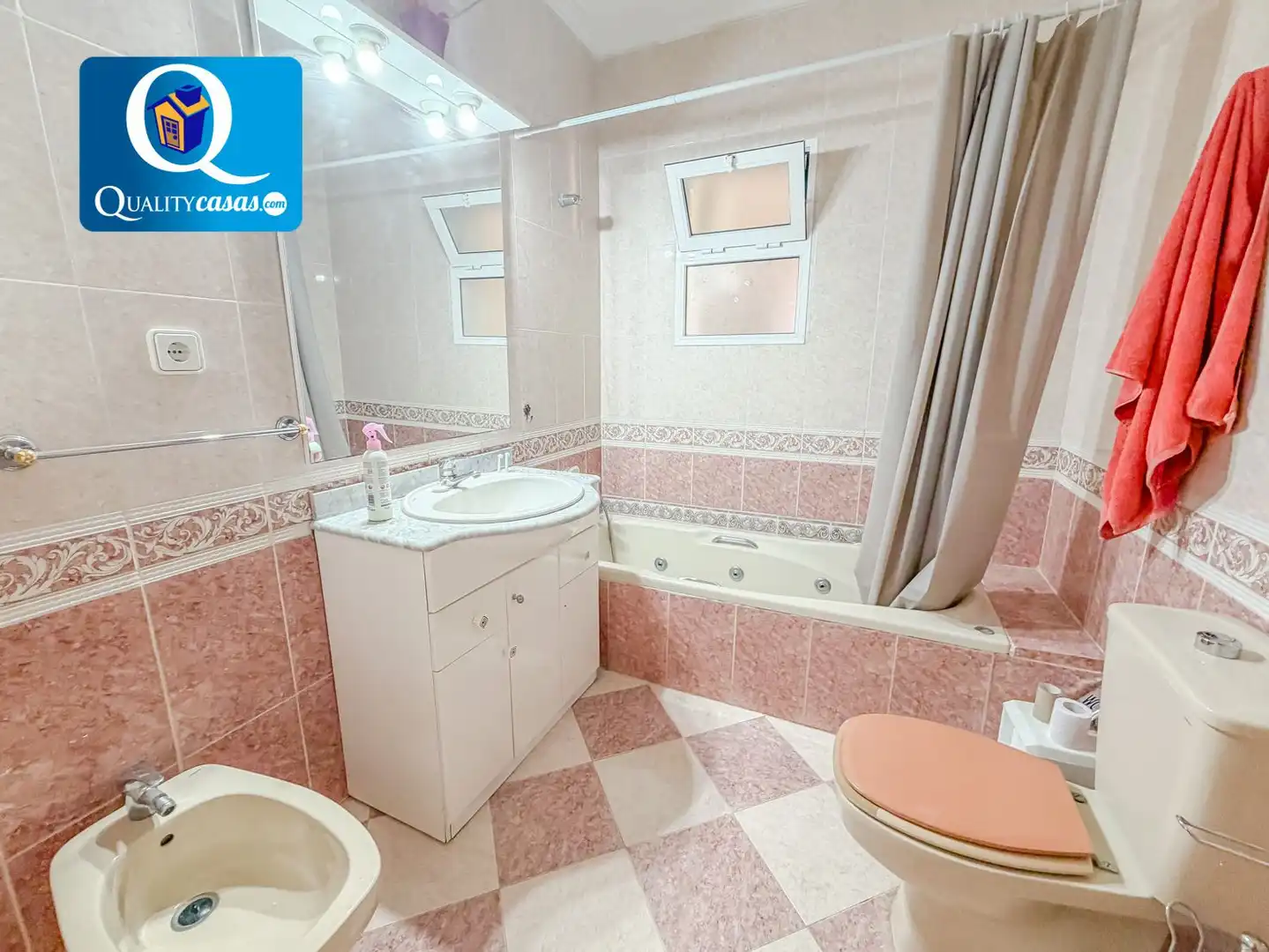 Baño de Casa o chalet en venta en Mutxamel con Aire acondicionado, Calefacción y Terraza
