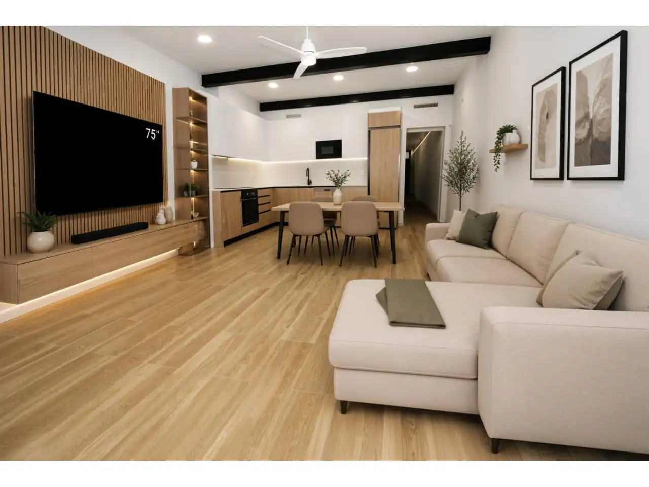 Sala de estar de Casa o chalet de alquiler en Sant Boi de Llobregat con Aire acondicionado, Calefacción y Jardín privado