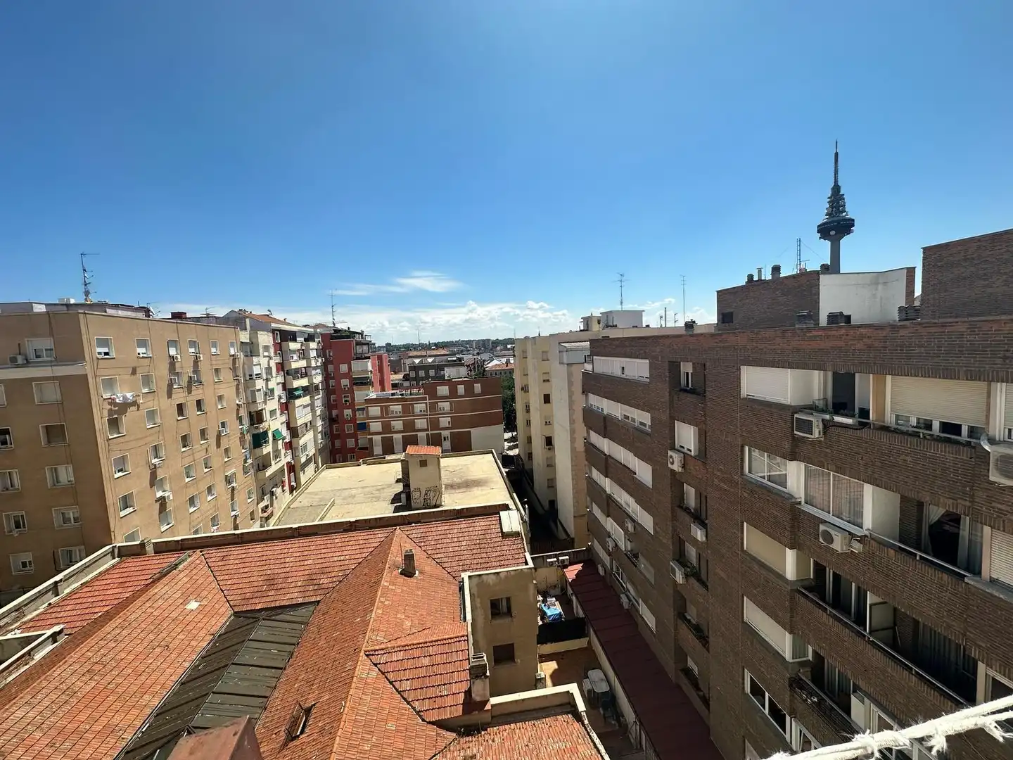 Vista exterior de Piso de alquiler en Madrid con Aire acondicionado, Calefacción y Parquet
