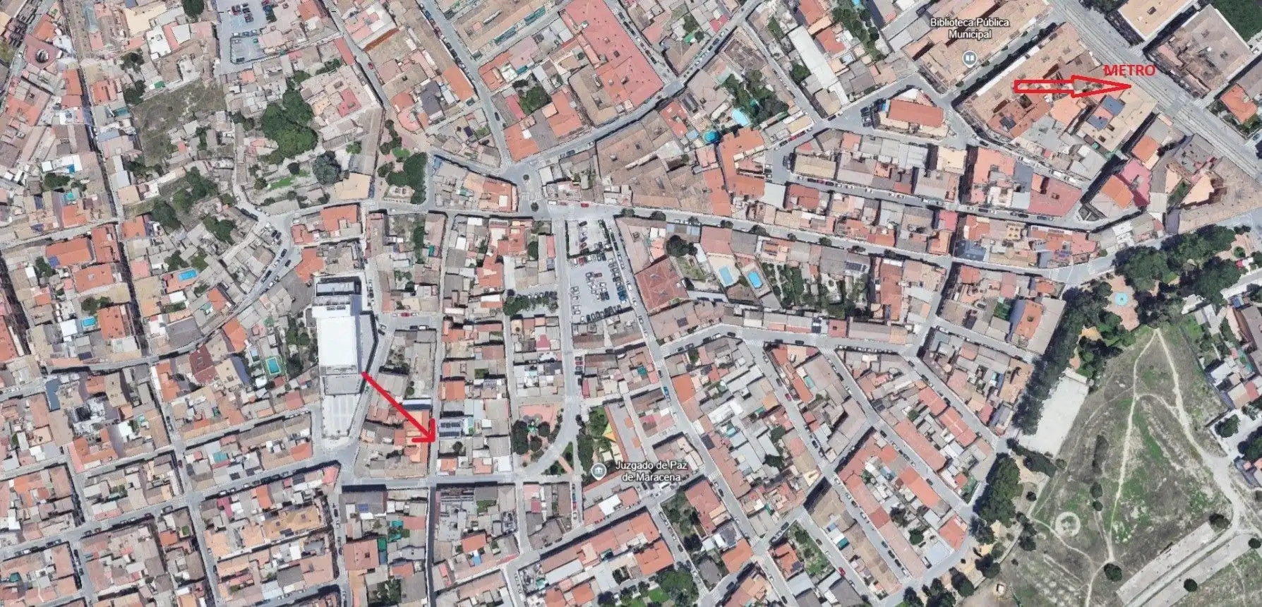 Vista exterior de Casa adosada en venta en Maracena