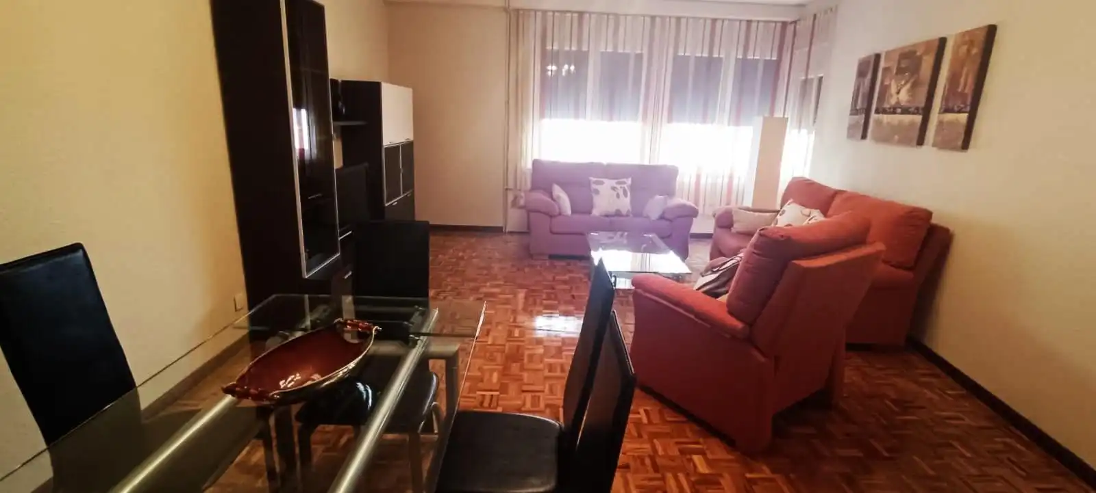Sala d'estar de Pis en venda en Zamora Capital  amb Calefacció i Parquet