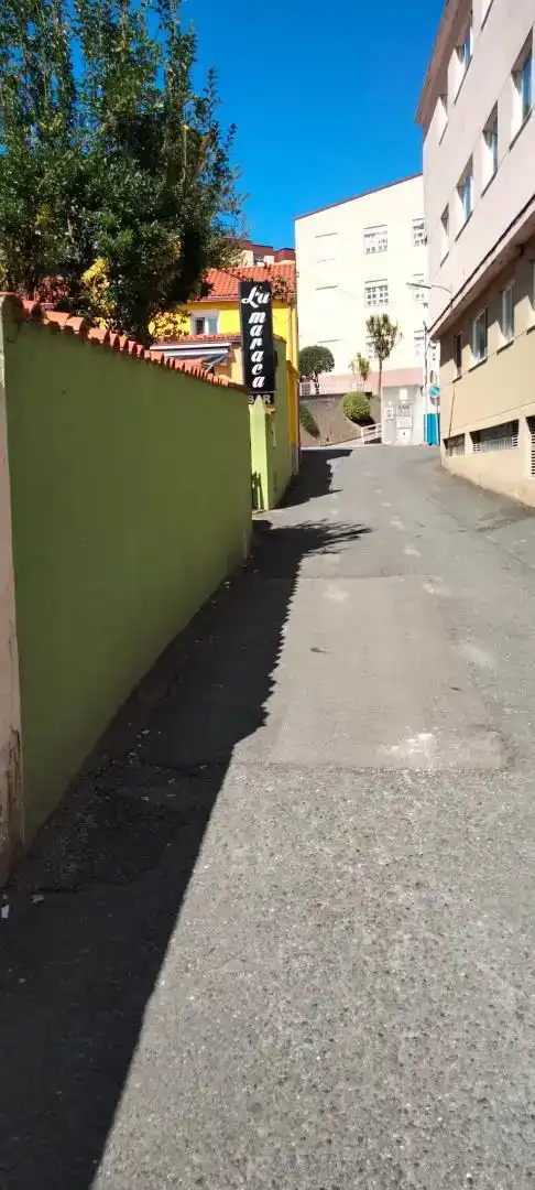 Außenansicht von Erdgeschoss zum Verkauf in Oleiros