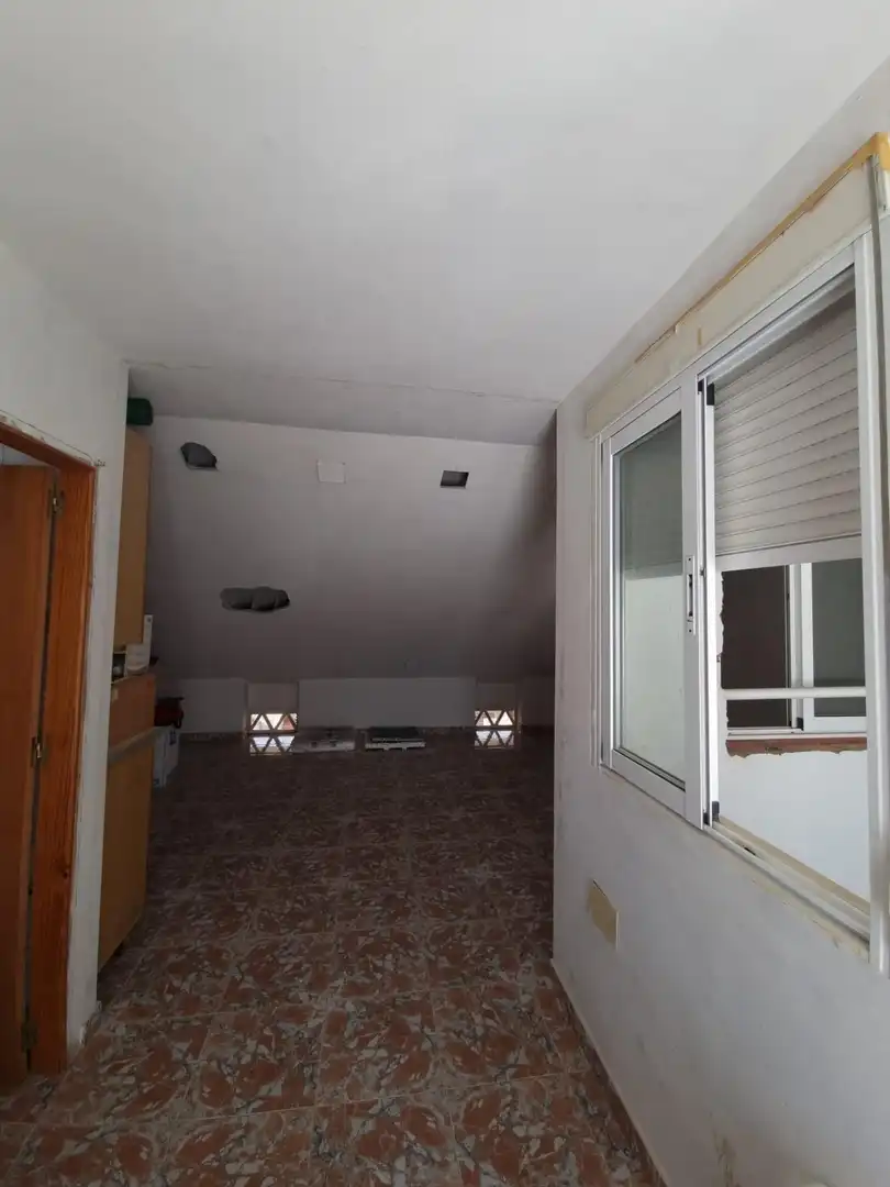 Haus oder Chalet zum Verkauf in San Pedro del Pinatar mit Privatgarten, Terrasse und Möbliert