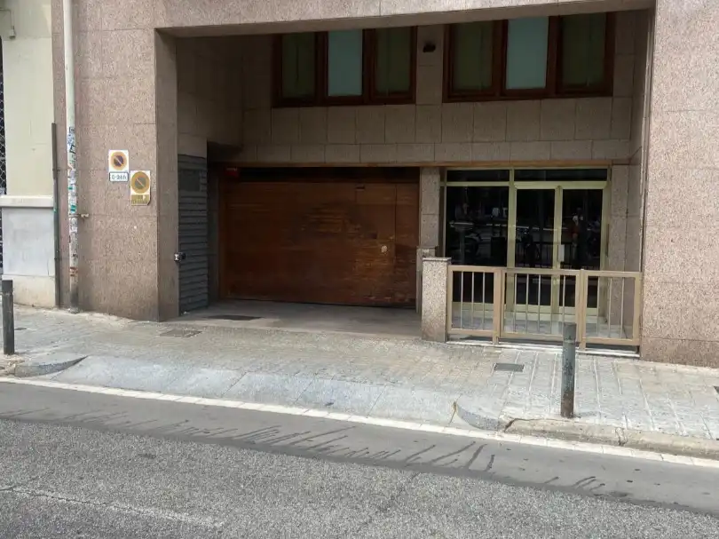 Individual for sale in Diagonal 386