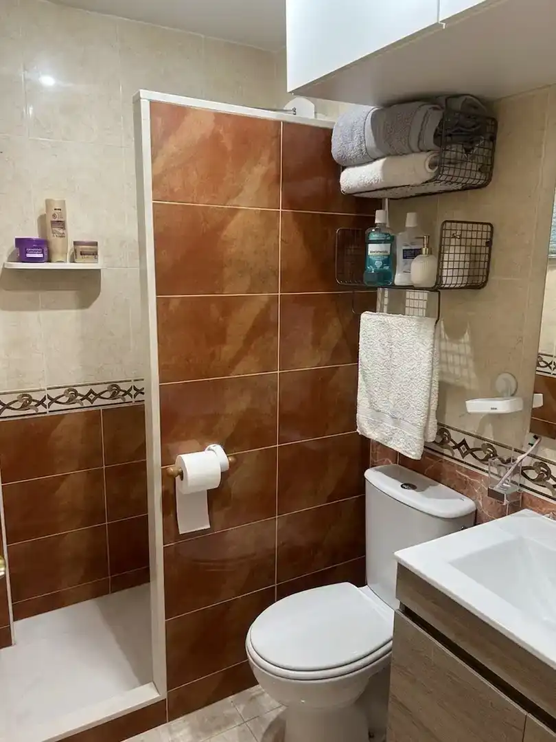 Bany de Apartament de lloguer en Oropesa del Mar / Orpesa amb Aire condicionat, Piscina i Balcó