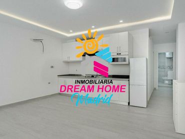 Piso con ascensor en venta en Avenida de Suecia nº 17