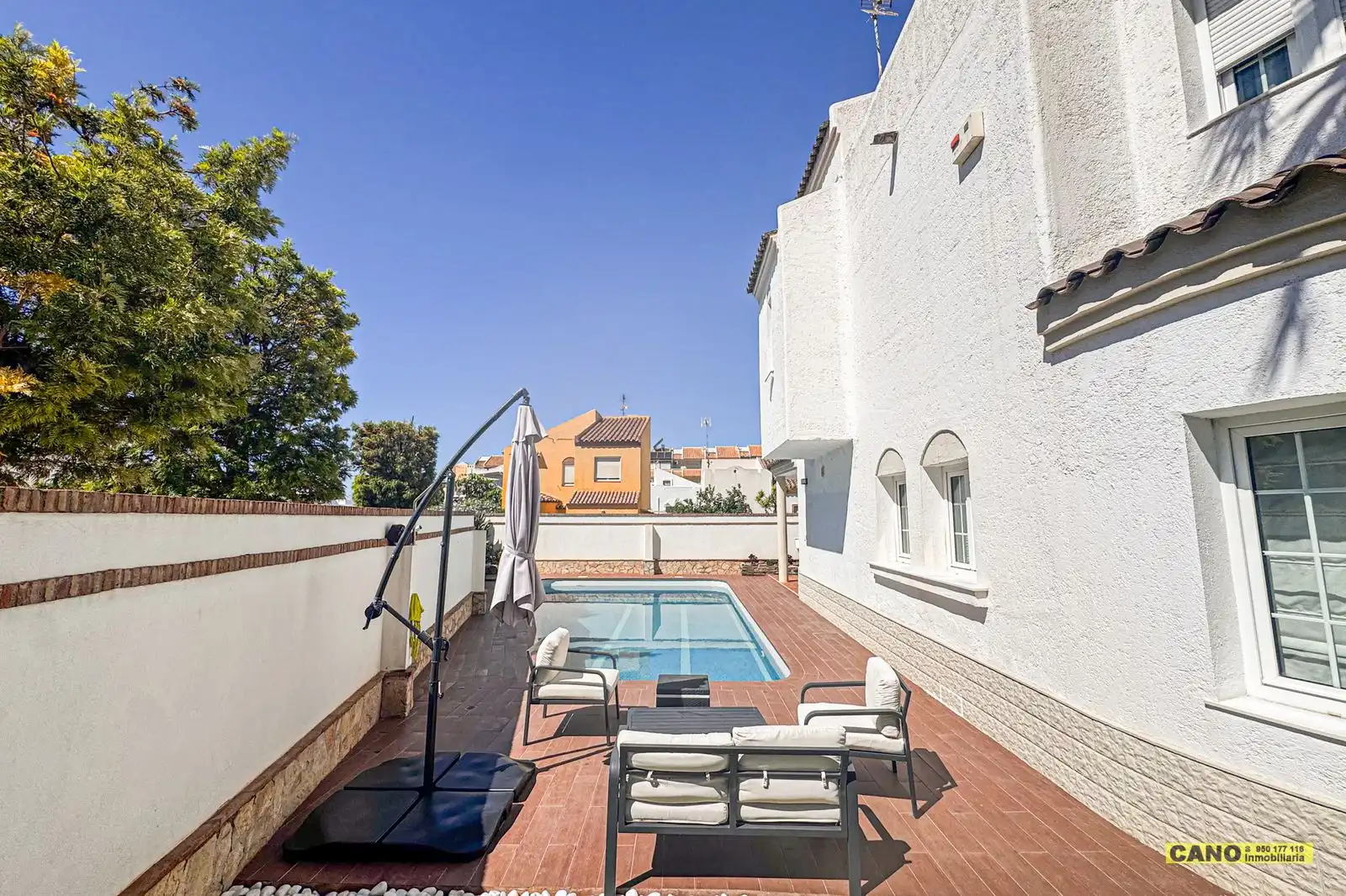 Swimming pool of Houses for sale in Roquetas de Mar  with Terrace, Storage room and Swimming Pool
