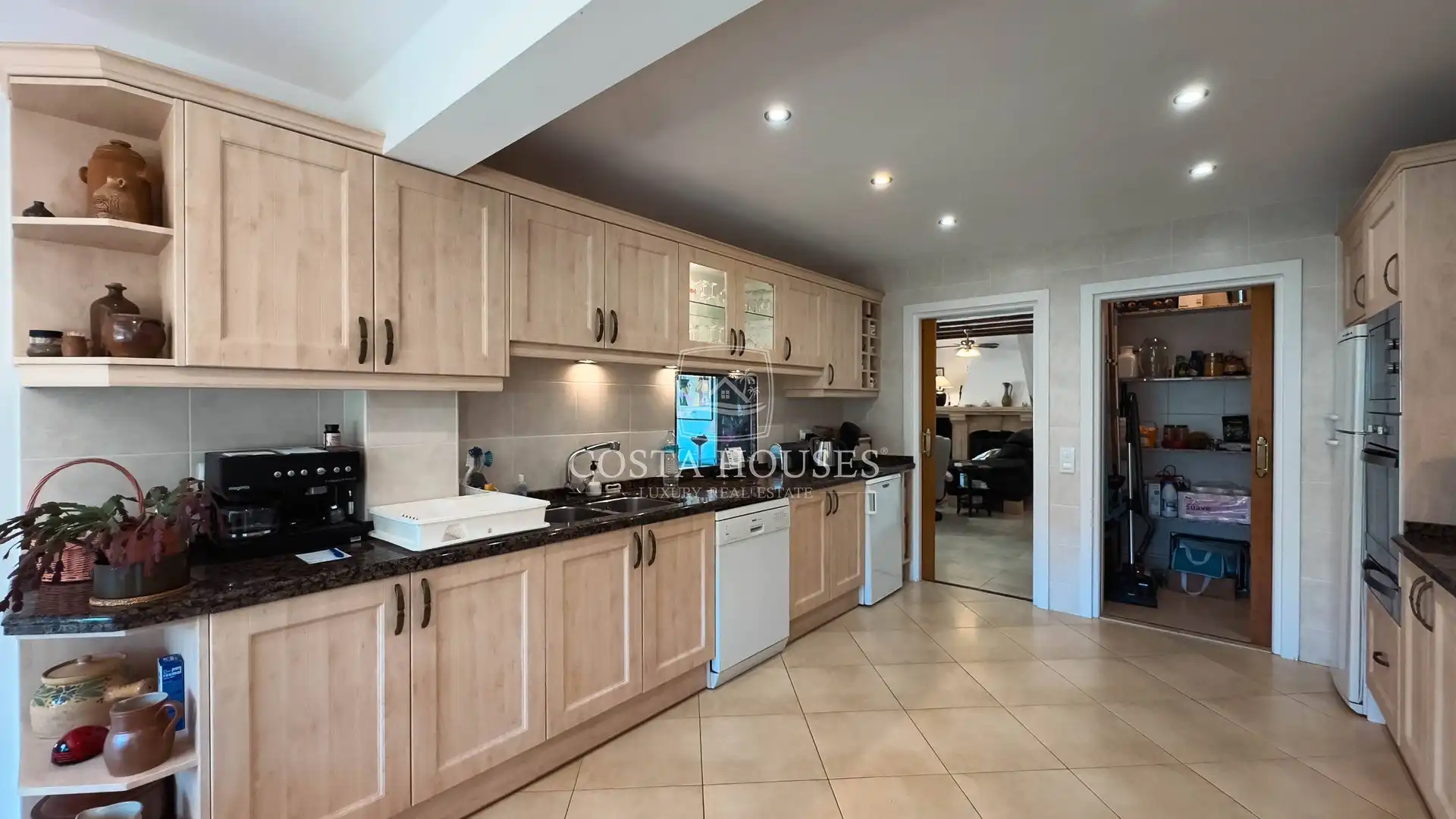 Kitchen of Houses for sale in Jávea / Xàbia  with Air Conditioner, Private garden and Terrace