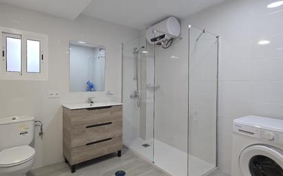 Bathroom of Apartment for sale in Badajoz Capital  with Heating