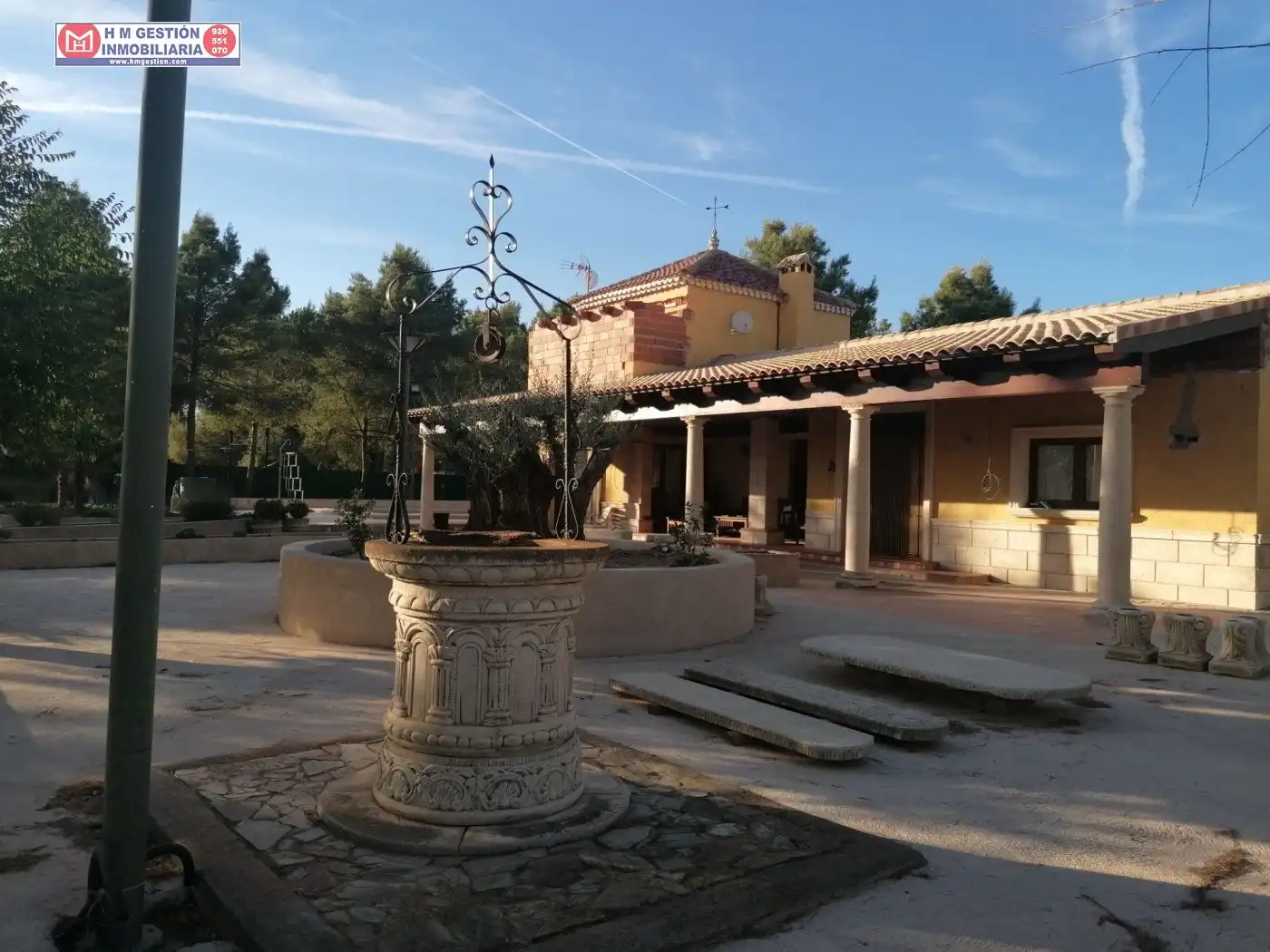 Außenansicht von Country house zum Verkauf in Alcázar de San Juan mit Privatgarten, Schwimmbad und Möbliert