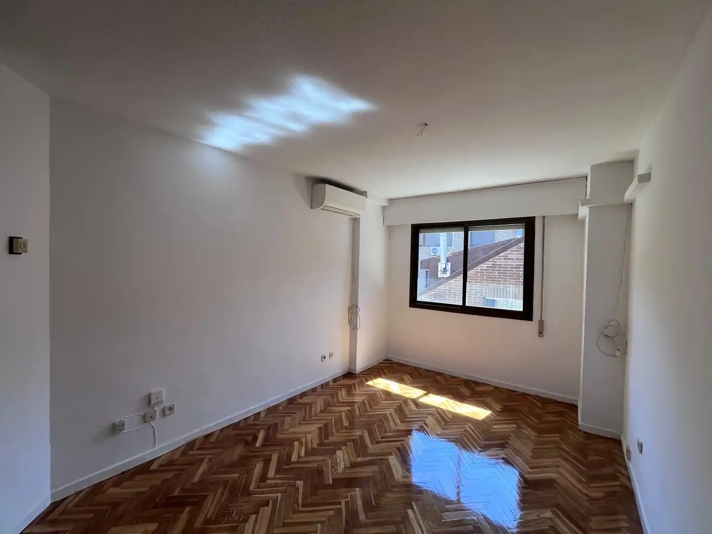 Habitación de Apartamento de alquiler en Las Rozas de Madrid con Aire acondicionado, Calefacción y Parquet