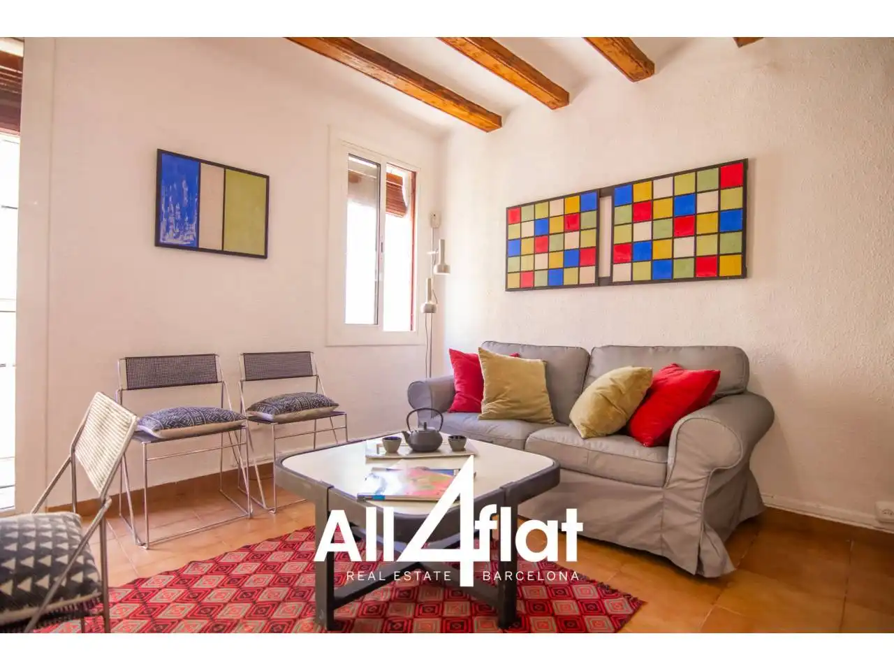 Sala d'estar de Pis de lloguer en Barcelona amb Parquet, Moblat i Balcó