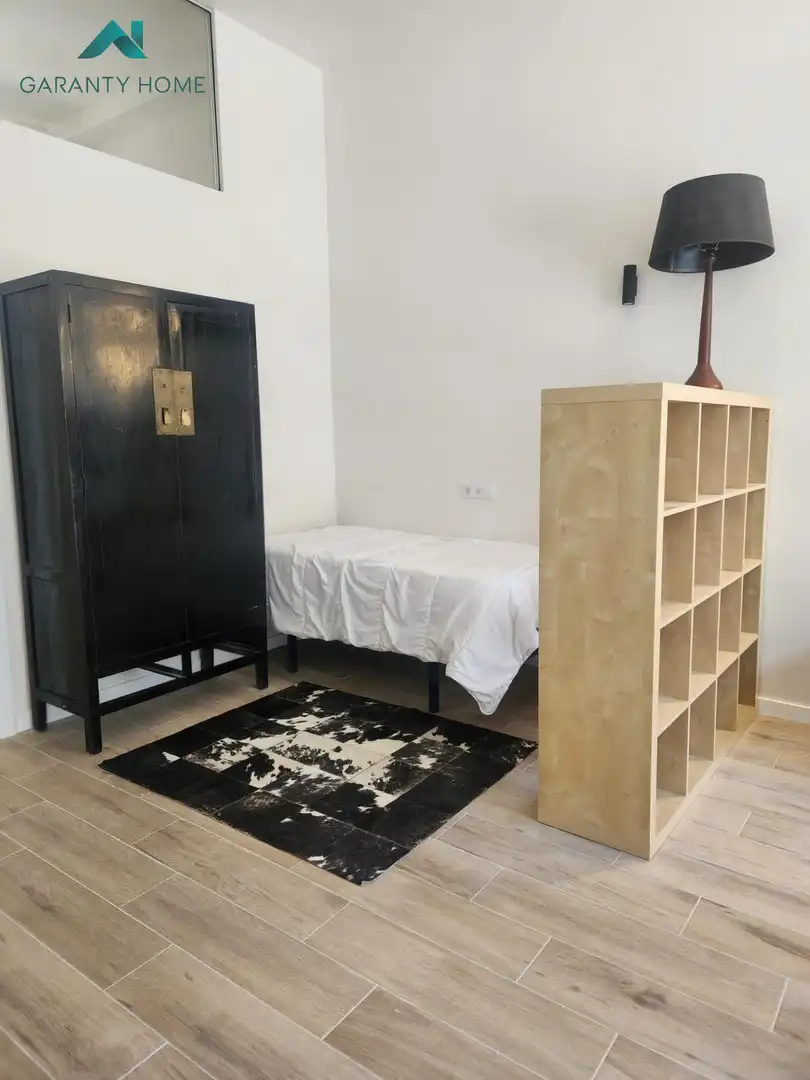 Dormitori de Apartament en venda en Madrid amb Aire condicionat i Calefacció